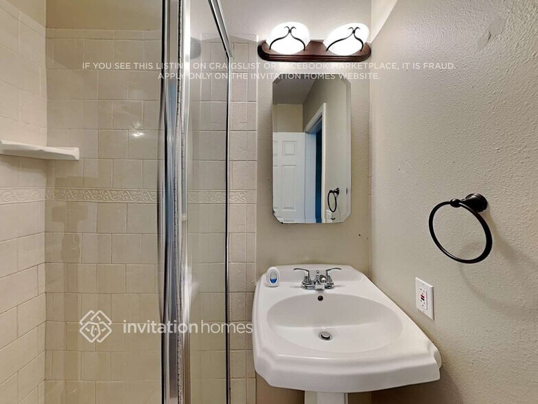 Building Photo - 7594 Mt Vernon St