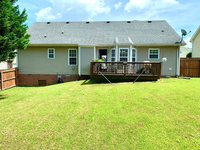 Building Photo - 3178 Cross Ridge Dr