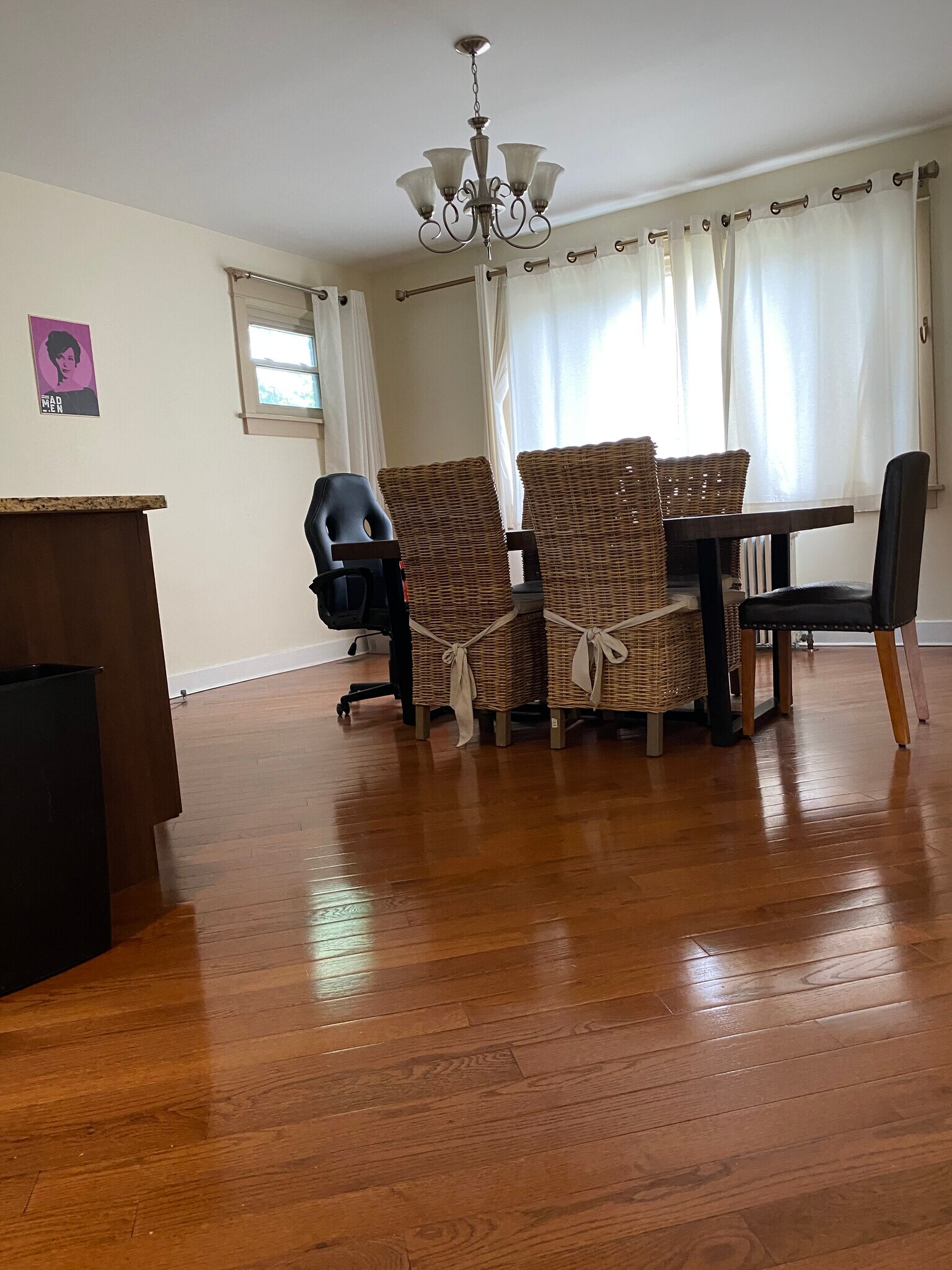 Building Photo - 5459 Fair Oaks St