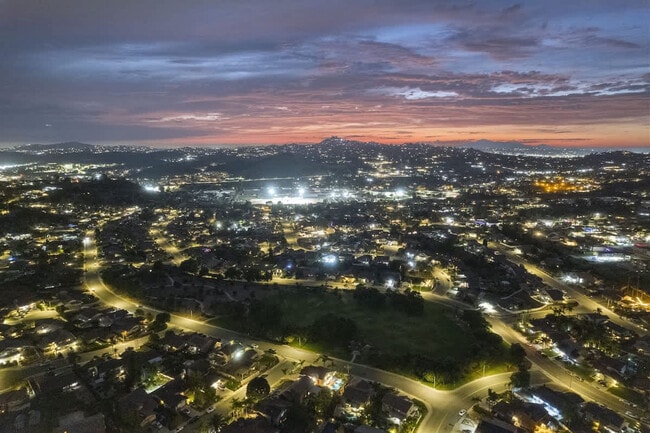 Building Photo - 2003 Pierce Ct