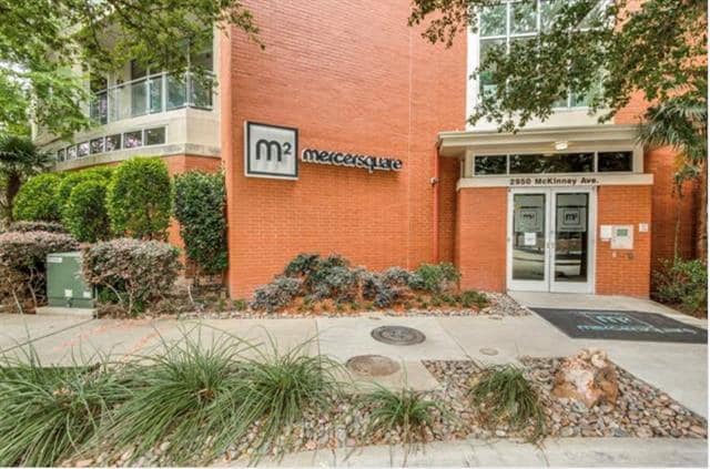 Building Photo - 2950 McKinney Ave