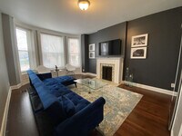 Building Photo - 2244 N Dayton St