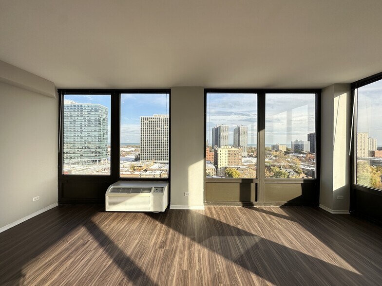 Building Photo - 4334 N Hazel St