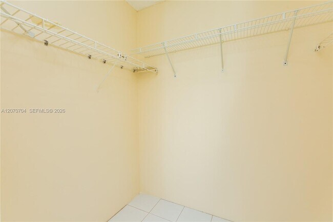 Building Photo - 1055 NW 83rd Ave