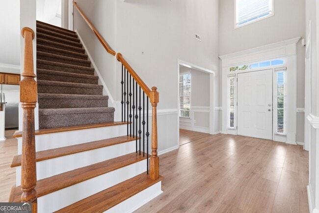 Building Photo - 715 Arbor Cove