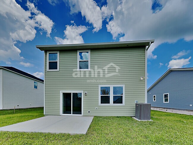 Building Photo - 5834 Hampton Creek Rd