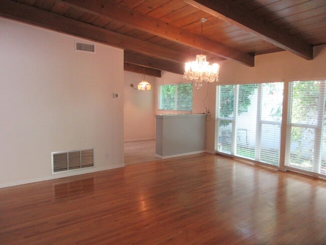 Building Photo - 13235 Cumpston St