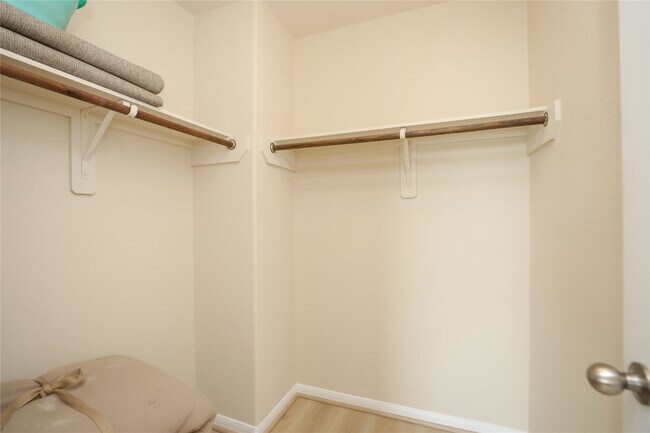 Building Photo - 15011 Calico Heights Ln