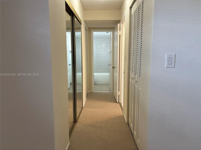 Building Photo - 7725 SW 86th St