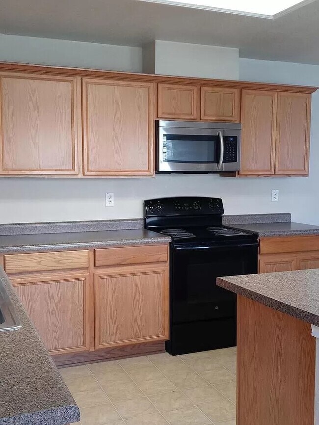 Building Photo - 11231 Sierra Trl