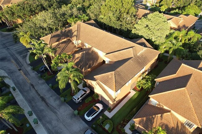 Building Photo - 1549 Barcelona Way