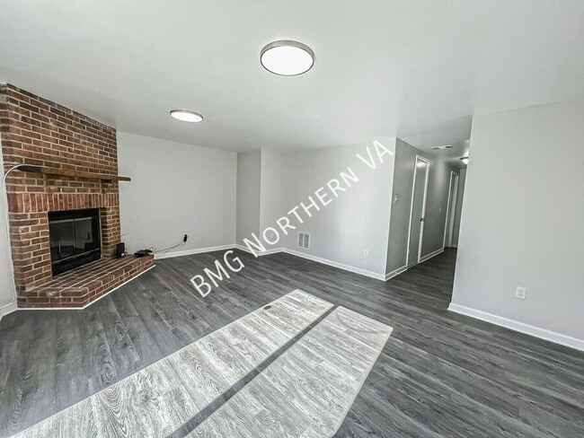 Building Photo - 14416 Black Horse Ct