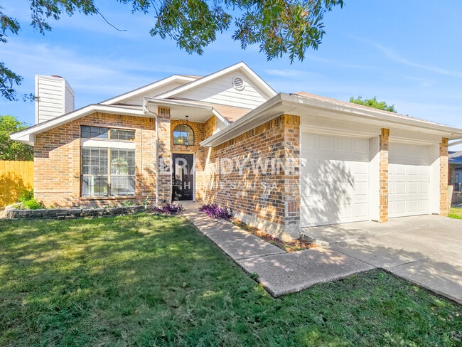 Building Photo - 6508 Hyden Dr