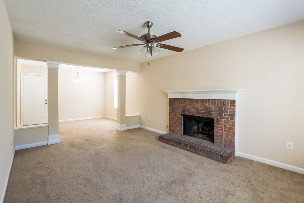 Building Photo - 134 Summer Crest Pl SW