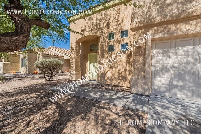 Building Photo - 6645 E Gehrig Ln