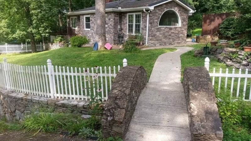 Building Photo - 6312 Lake Rd