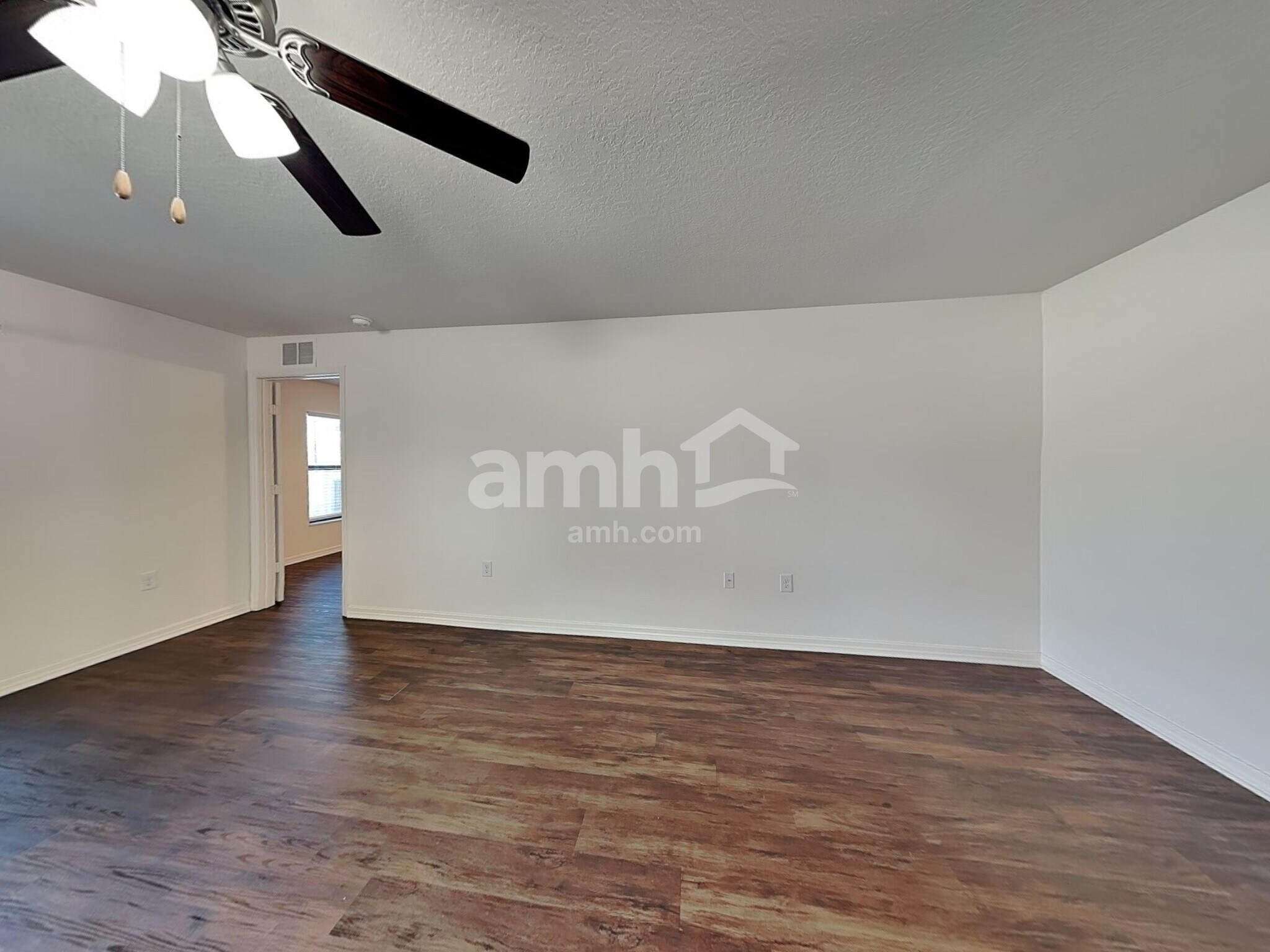 Building Photo - 1222 Brenton Leaf Dr