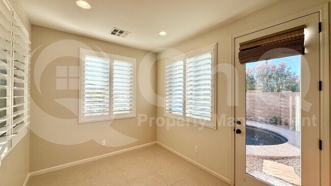 Building Photo - 7761 W Adam Ave