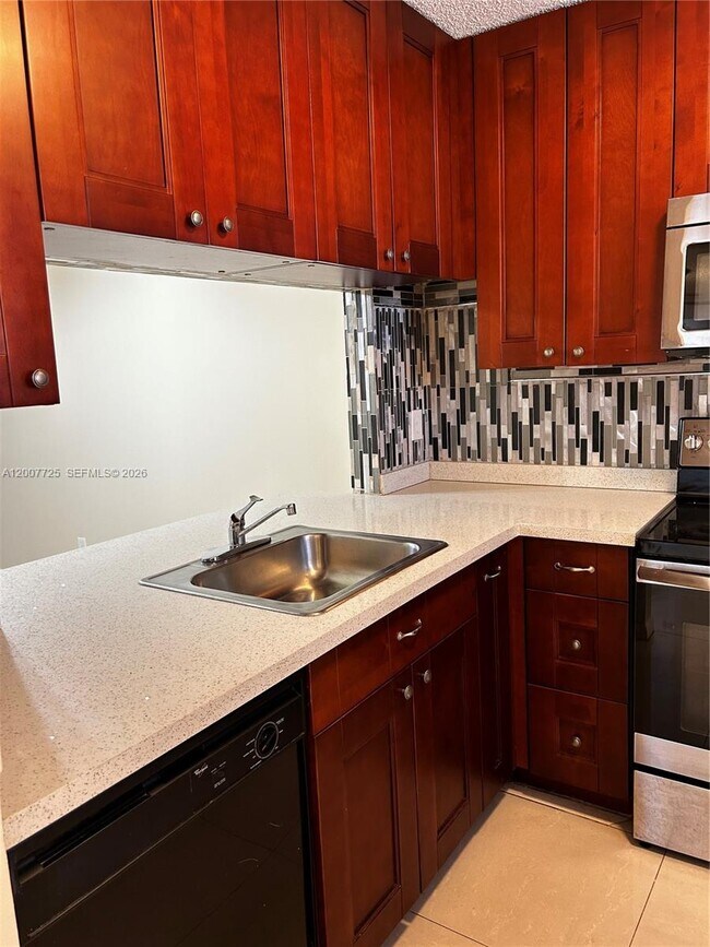 Building Photo - 713 NW 103rd Terrace