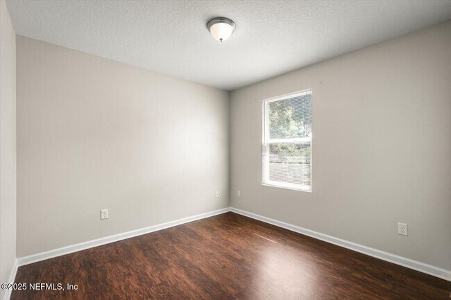 Building Photo - 8207 Highfield Ave