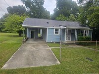 Building Photo - 5106 Gavins St
