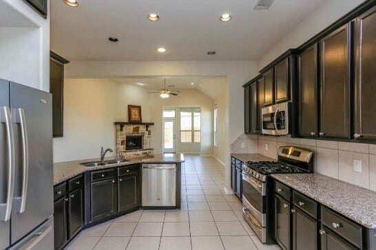 Building Photo - 16839 Kilgarth Dr