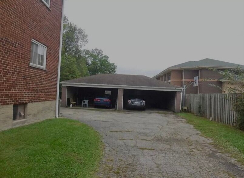 Carport Parking - 1457 Hoffner St, Unit 3