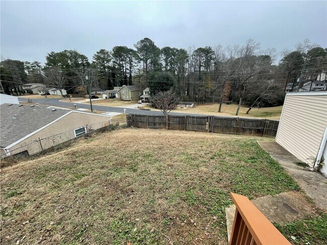 Building Photo - 1001 Traymore Dr