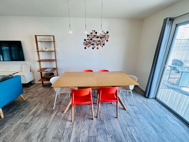 Building Photo - Charming 3 Bedroom House with Pool in Friendly Hills, Joshua Tree