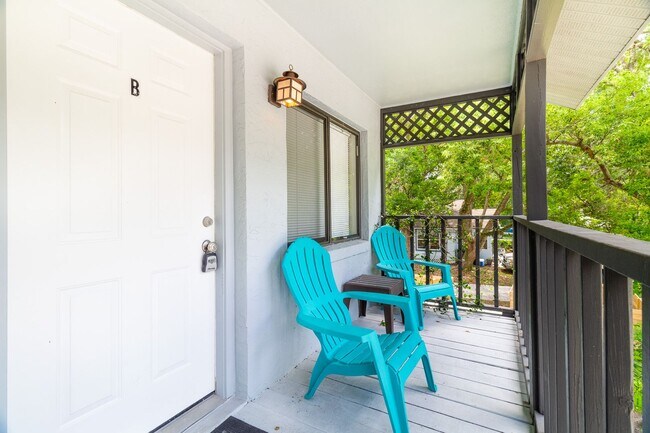 Building Photo - Cozy 1 bed / 1bath  Apartment located in T...