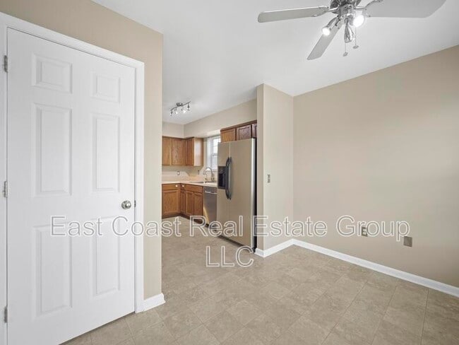 Building Photo - 238 Merrbaugh Dr