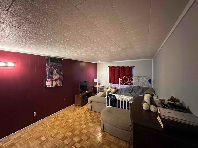 Building Photo - 2027 Katelyn Dr