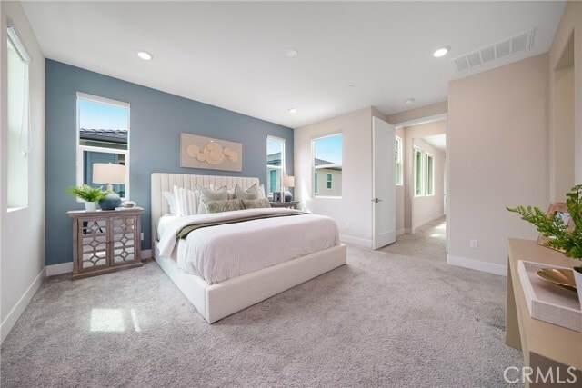 Building Photo - 130 Chorus