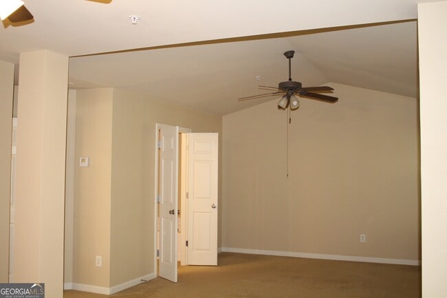 Building Photo - 3328 Castleberry Village Cir