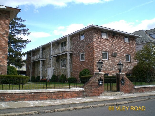 Building Photo - 68 Vley Rd