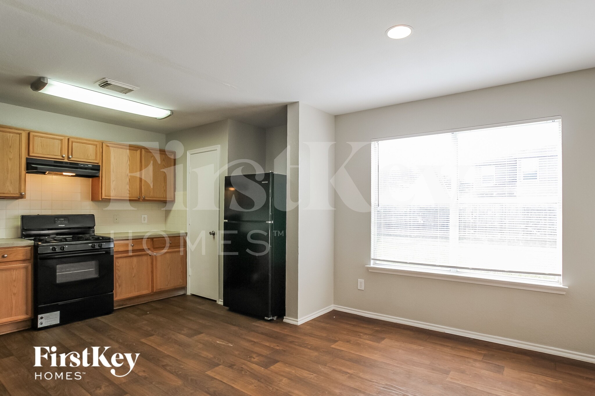 Building Photo - 8126 Liberty Point Ln