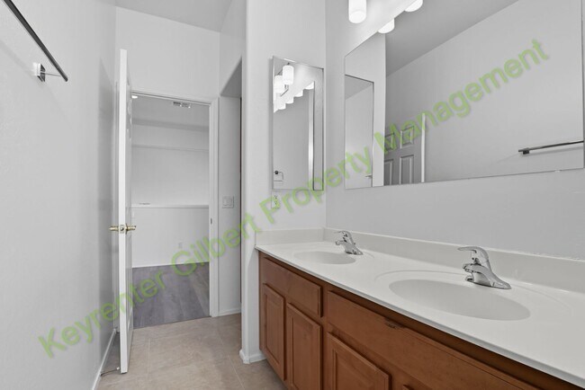 Building Photo - Beautiful 5 bed / 3 bath Home in the San Tan Heights Community of San Tan Valley