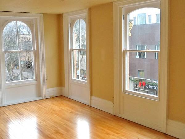 Building Photo - 102 N Tioga St