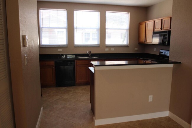 Building Photo - 960 Millbrae Ct