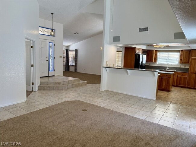 Building Photo - 1923 Magnolia Dr