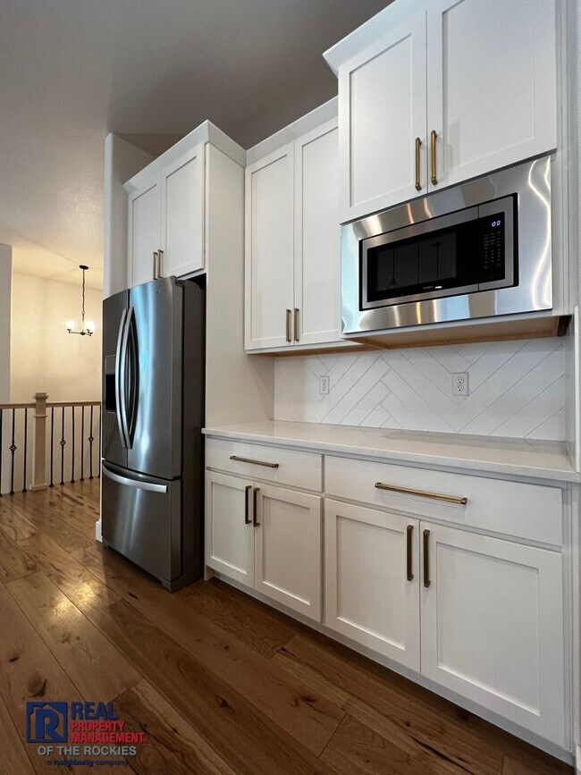 Building Photo - Gorgeous 4 bed 3 bath + Office home located on the 12th Tee of the TPC golf Course!