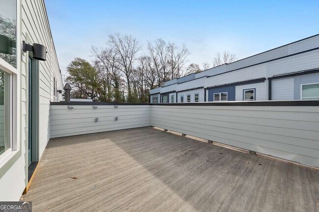 Building Photo - 515 Motivation Cir NW