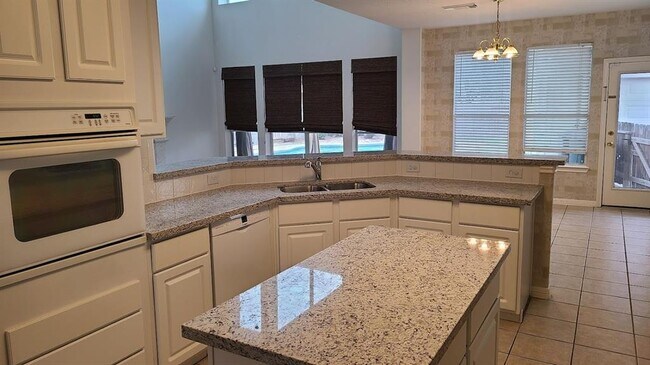 Building Photo - 1227 Ventura Canyon Dr