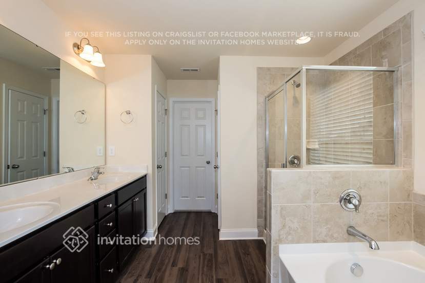 Building Photo - 131 Sassafras Rd