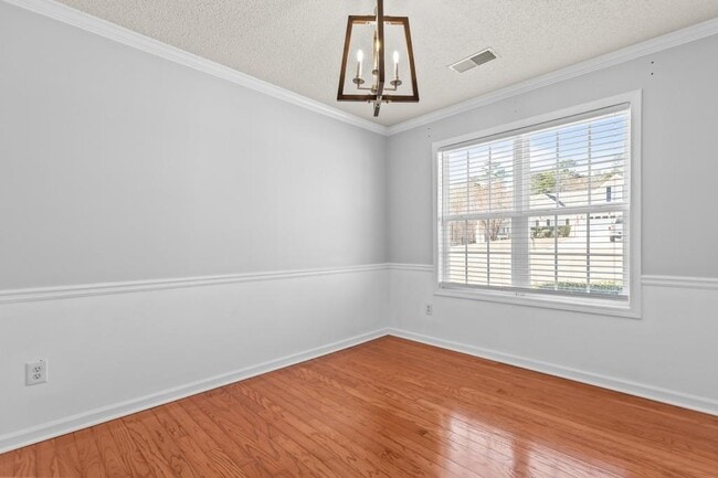 Building Photo - 1707 Mountain Fort Way