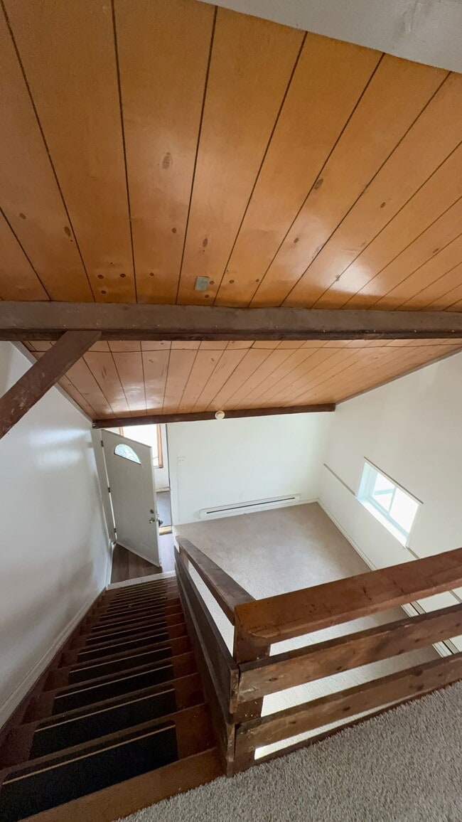 Building Photo - 20 Sawmill Rd