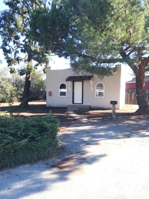 Building Photo - North Morgan Hill 2 Bedroom Available Now!