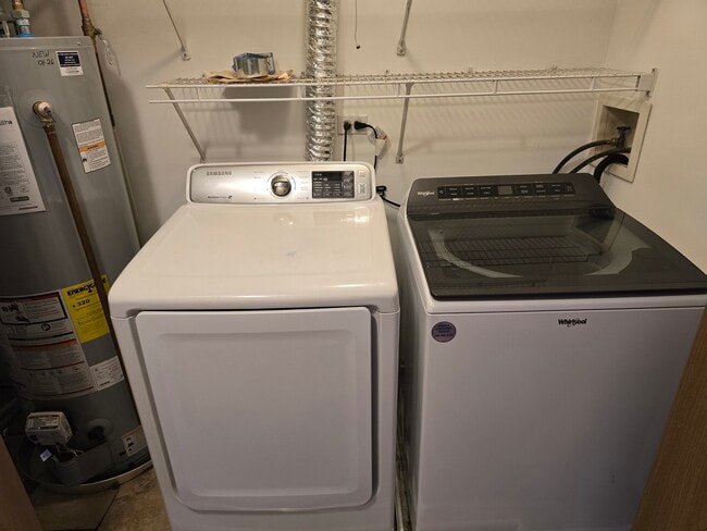 Building Photo - 2326 Dawson Ln