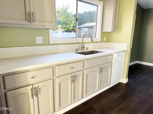 Building Photo - 18540 Arminta St