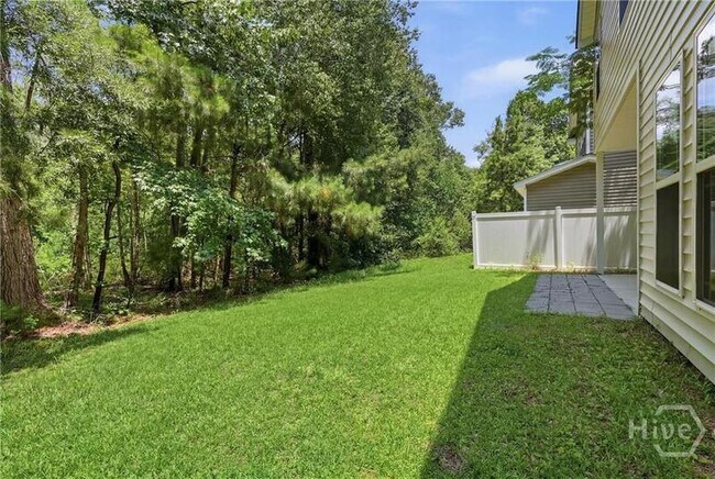 Building Photo - 380 Summer Hill Way